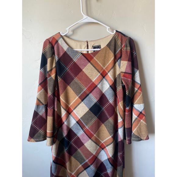 JH Brown/Red/Orange Plaid 3/4 Bell Sleeved Knee Length Dress- Size Medium - Picture 6 of 7